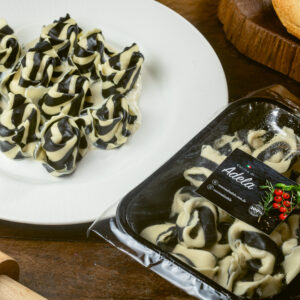 Capelacci Listrado de Brie, Damasco e Castanhas